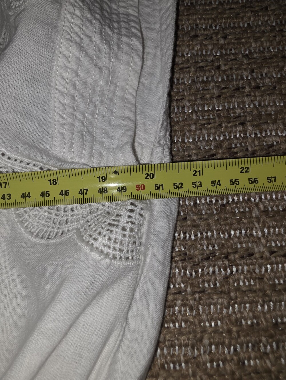 Pilcro Eyelet Embelished Crochet Top In White. Elastic Waist Size Medium - Picture 8 of 9